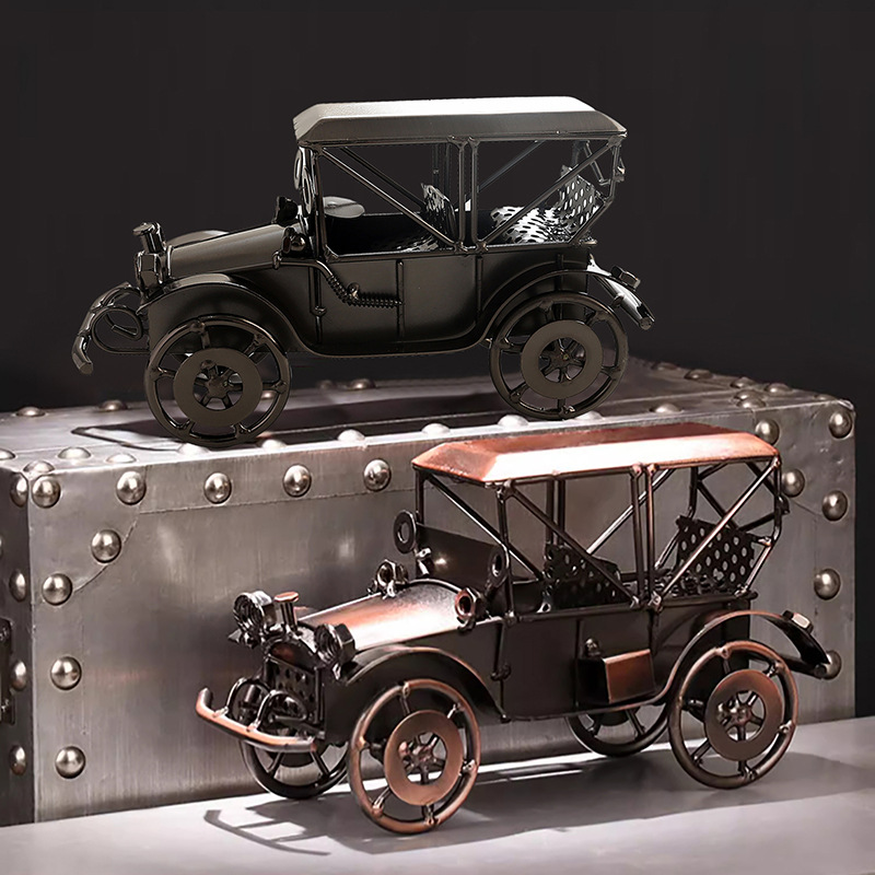ヨーロッパスタイルのヴィンテージ合金古い車の模型装飾品クリエ - Vintage And Collectible Toys のレビューと価格